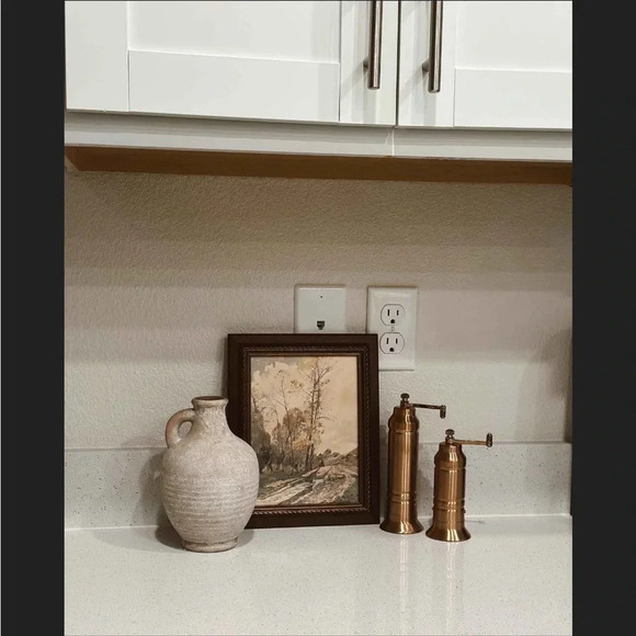 NWT Tall Salt and Pepper Crank Grinder
Copper Finish - Hearth & Hand - Picture 4 of 9